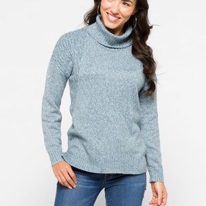 evolution by CYRUS turtleneck sweater